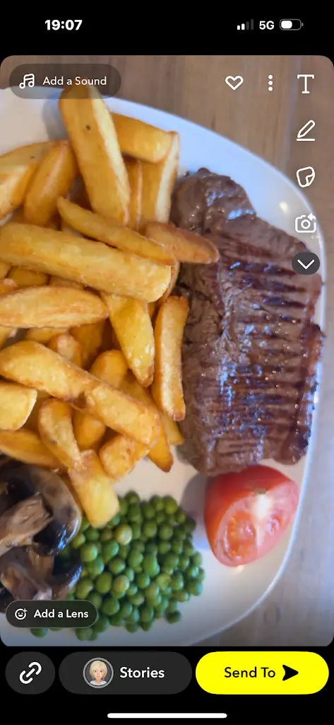 Debbie Jones_The Pantyscallog Inn_Merthyr Tydfil_review