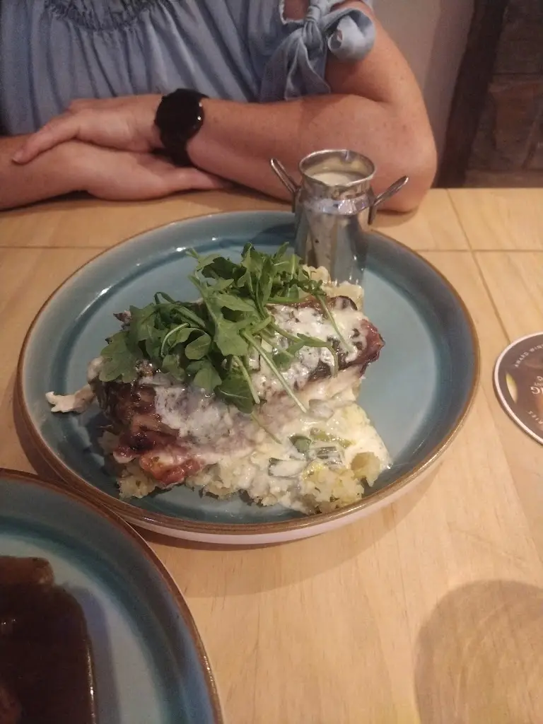 Menu_Aberglais Inn_Merthyr Tydfil_image_7