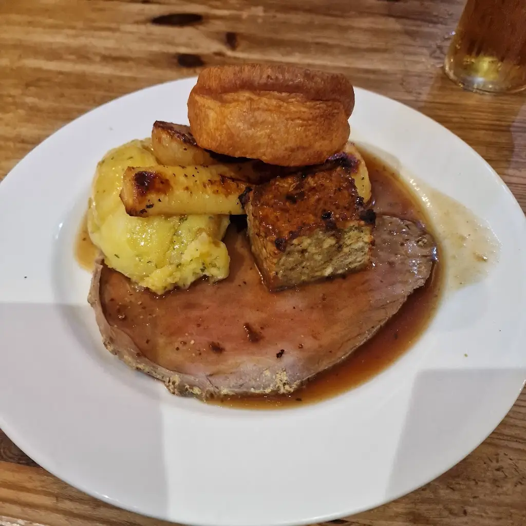 The Lamb Of Rhos_Llandysul_slider_image_3