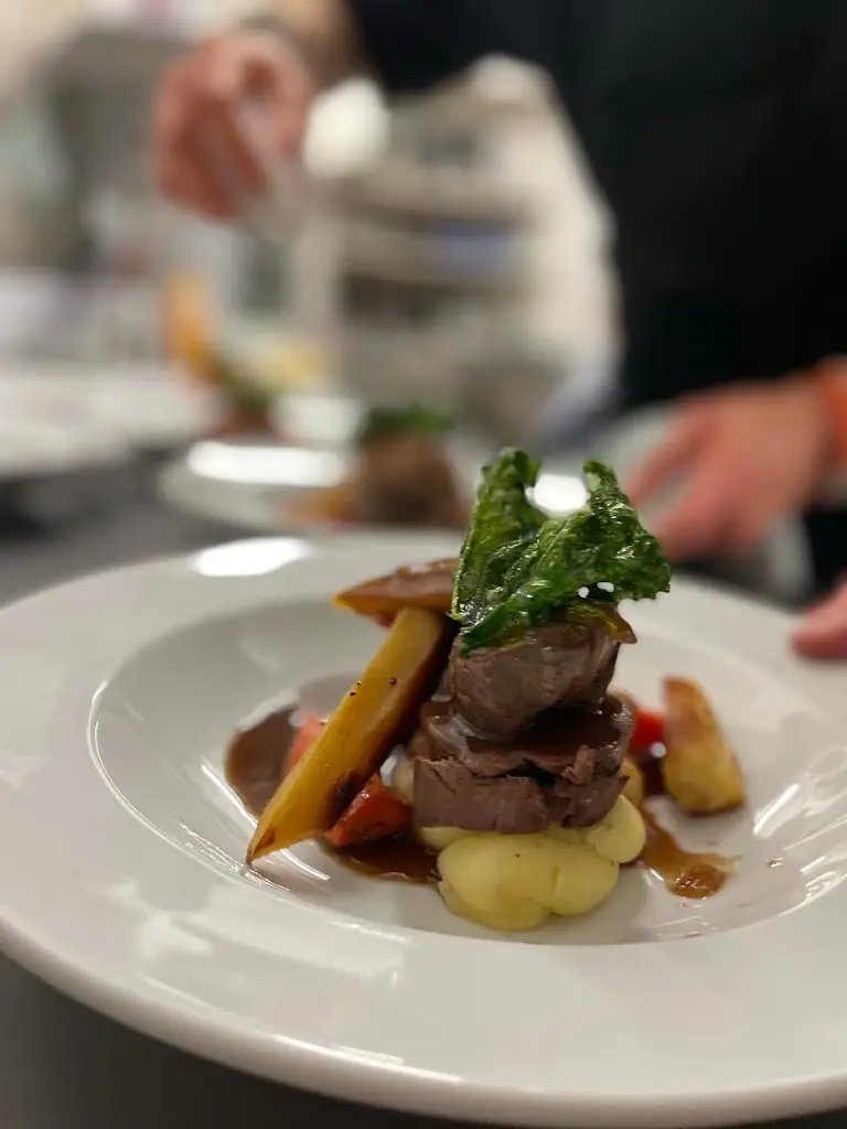 Y Porth Hotel_Llandysul_slider_image_2