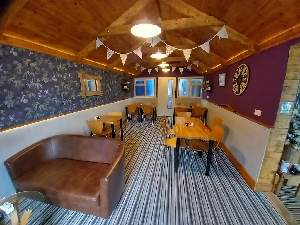 Darren Rhodes_The Leeky Barrel - Welsh Bistro & Shop_Llandysul_review