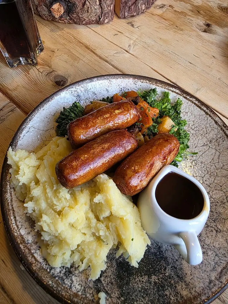 Simon C_The Bunch of Grapes_Llandysul_review