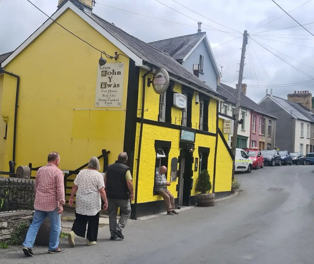 Tafarn John Y Gwas_Llandysul_slider_image_3