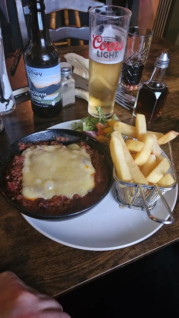 Gary_Y Talardd_Llandysul_review