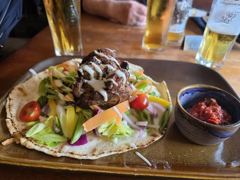 Nicola King_The White Hart_Alconbury_review