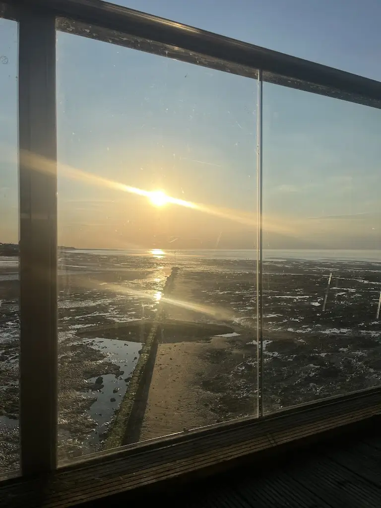 Jason Saunders_Finbar's of West Bay_Birchington-on-Sea_Bewertung