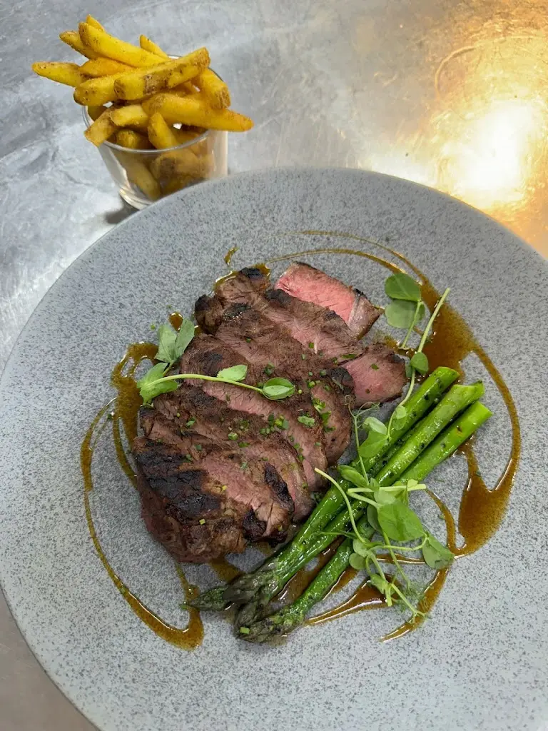 Finbar's of West Bay_Birchington-on-Sea_slider_image_3