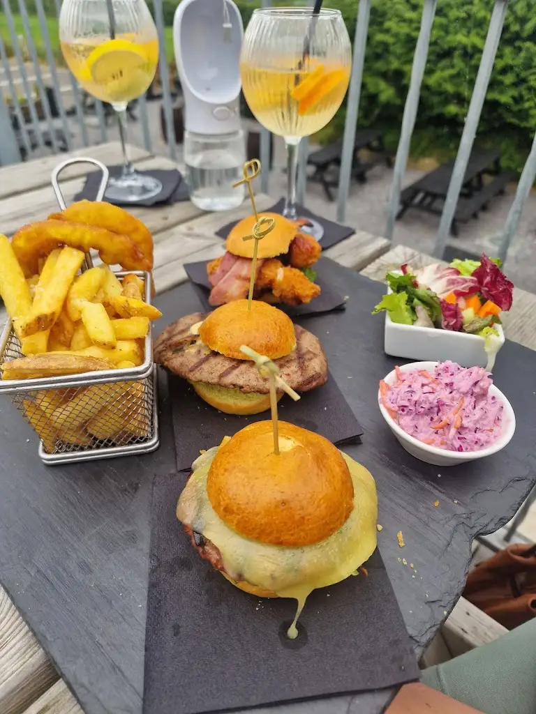 Menu_Y Bryn a'r Bragdy_Llandysul_image_7