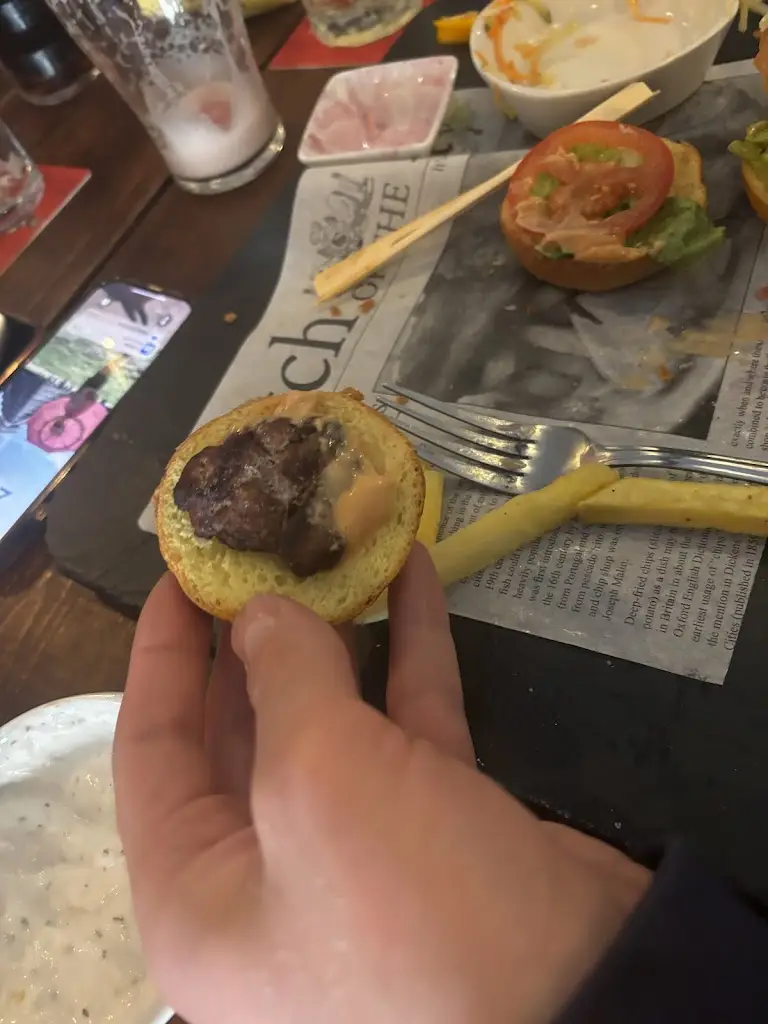 Bridie S_Y Bryn a'r Bragdy_Llandysul_review