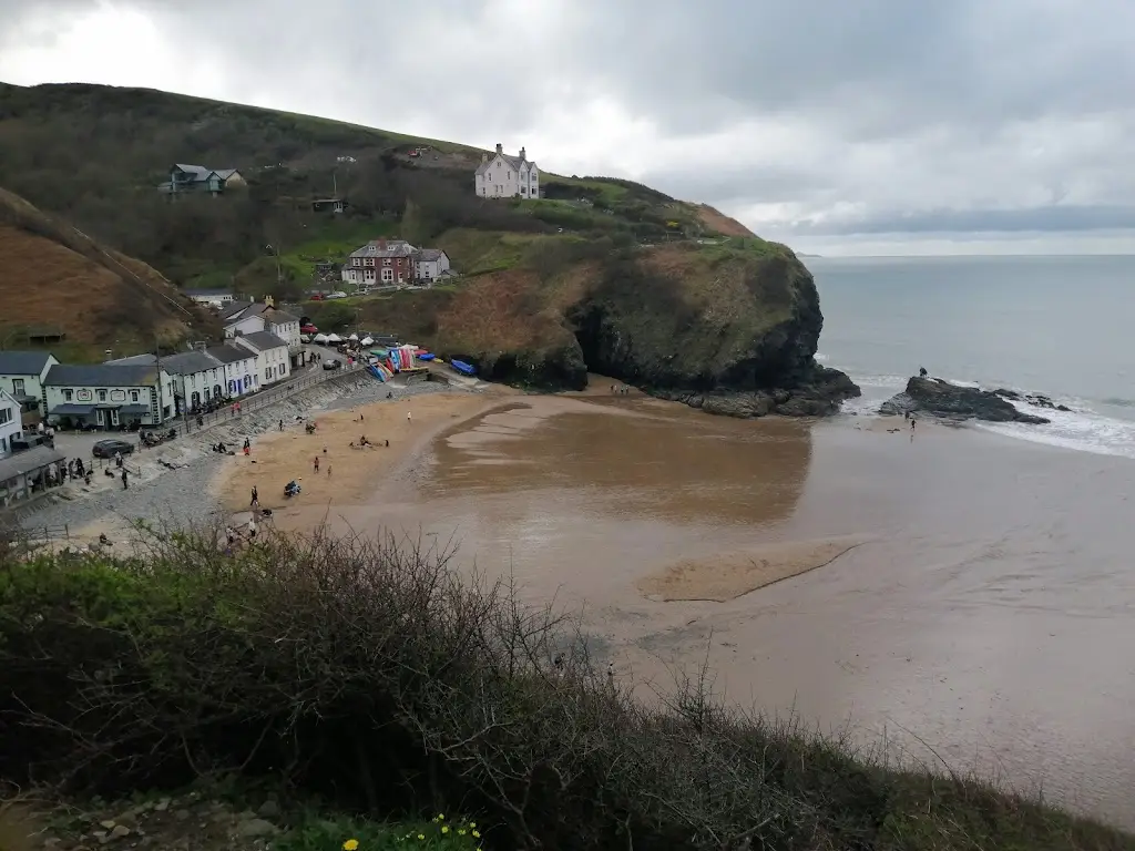 Tafell a Tân_Llandysul_slider_image_3