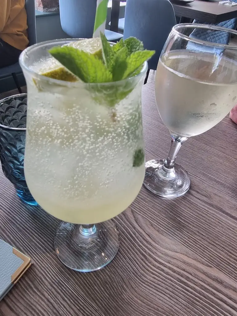 Menu_Freckled Angel_Menai Bridge_image_9