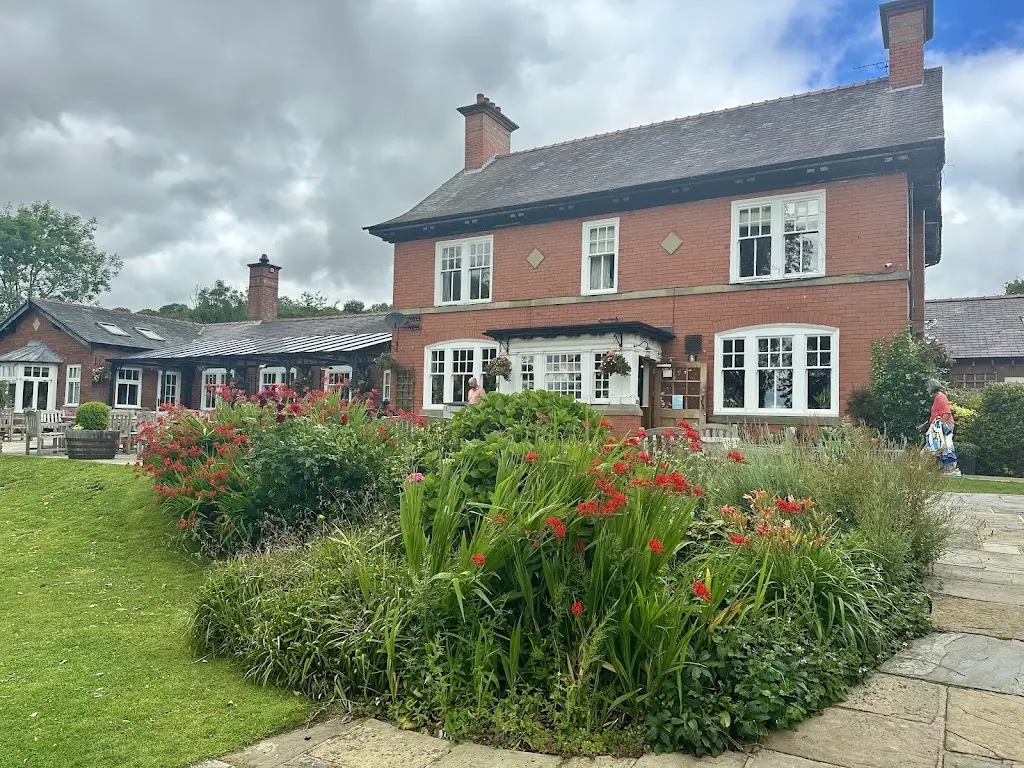 Yvette Clark_Glasfryn_Mold_review