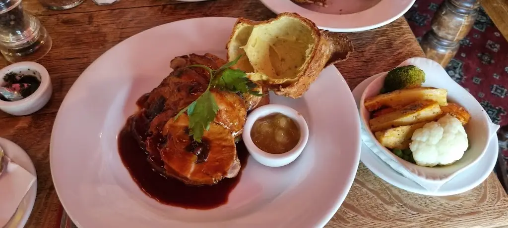 Menu_Illtud's 216_Llantwit Major_image_5