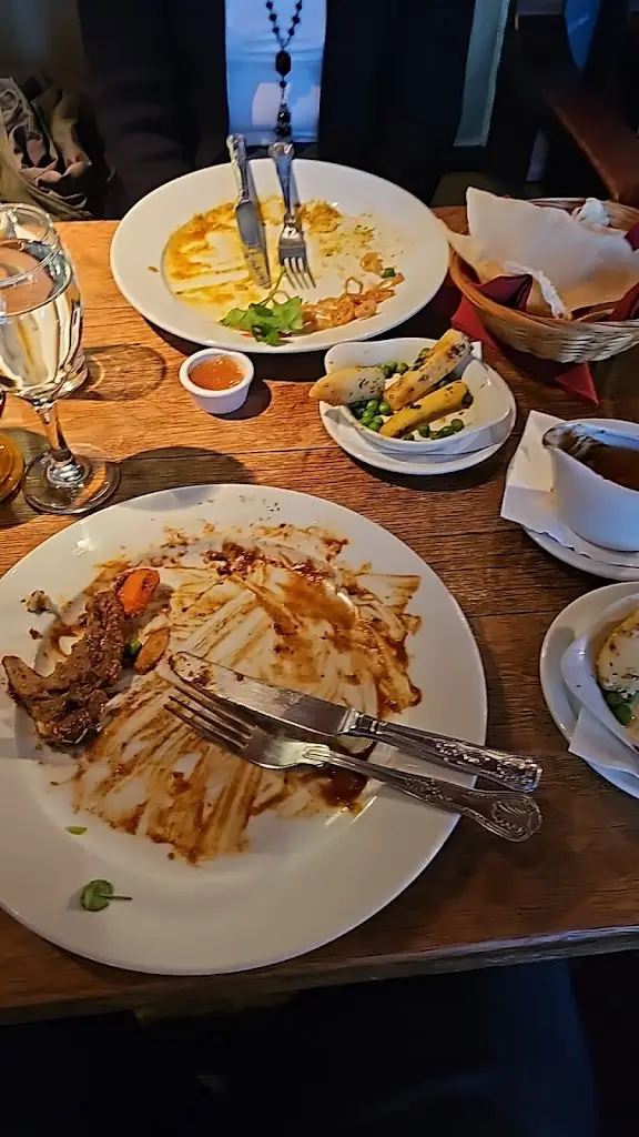 Paul Broadbent_Illtud's 216_Llantwit Major_review