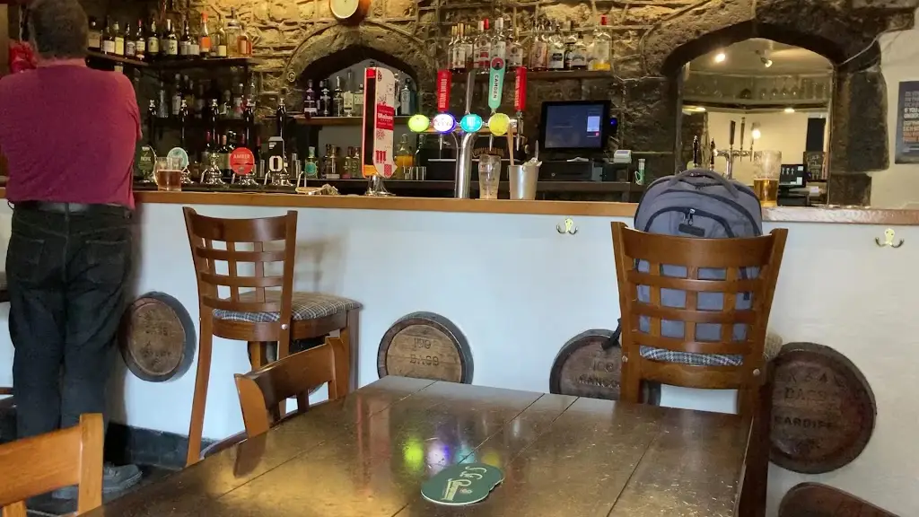 The Old Swan Inn_Llantwit Major_slider_image_2