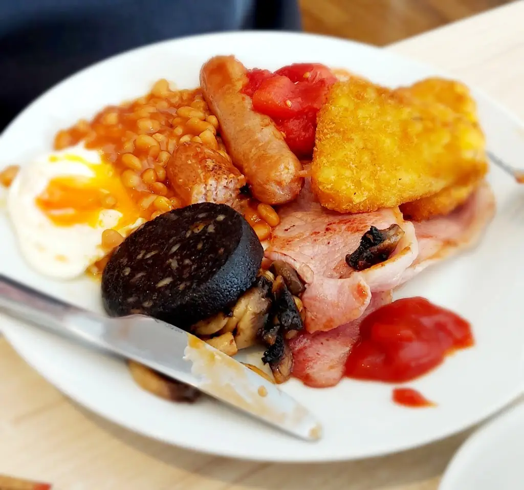 Cafe Unwind_Llantwit Major_slider_image_2