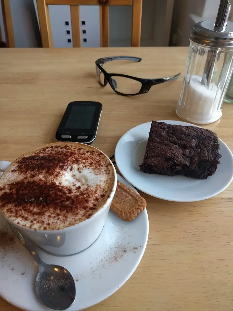 Menu_Café Velo_Llantwit Major_image_4