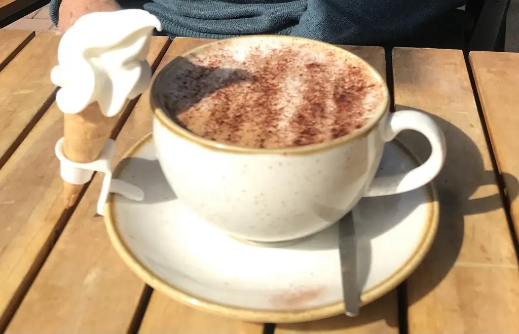 Di Griff_Coast Cafe_Llantwit Major_review