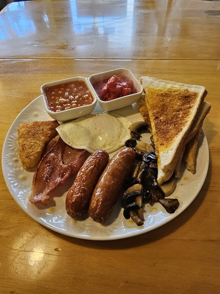 Neil Robinson_Kalan Café and Noodle bar_Mountain Ash_review