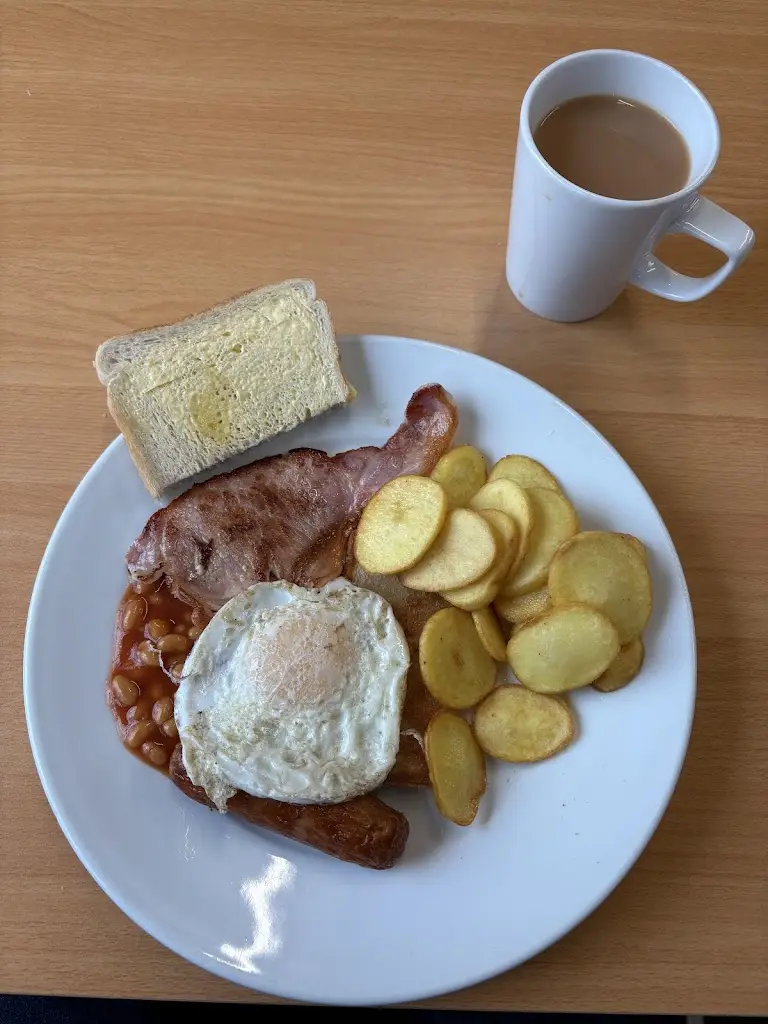 Stefan Hawkes_Riverside Cafe_Llanidloes_review