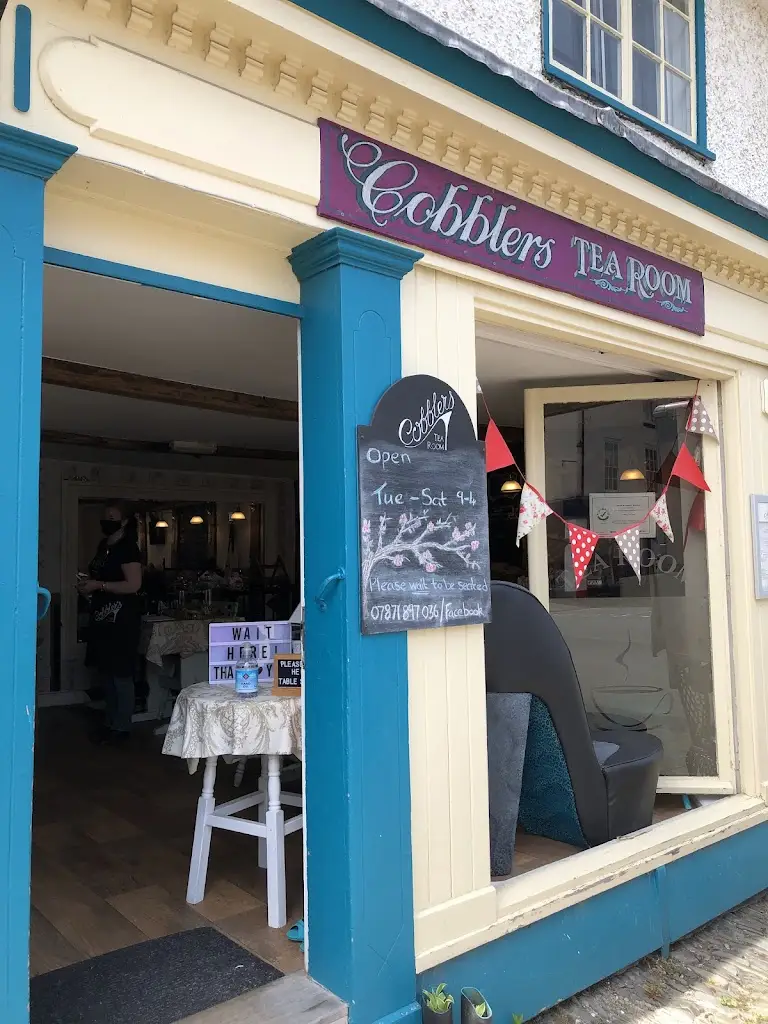 Nicky Tetlaw_Cobblers Tea Room_Llanidloes_review