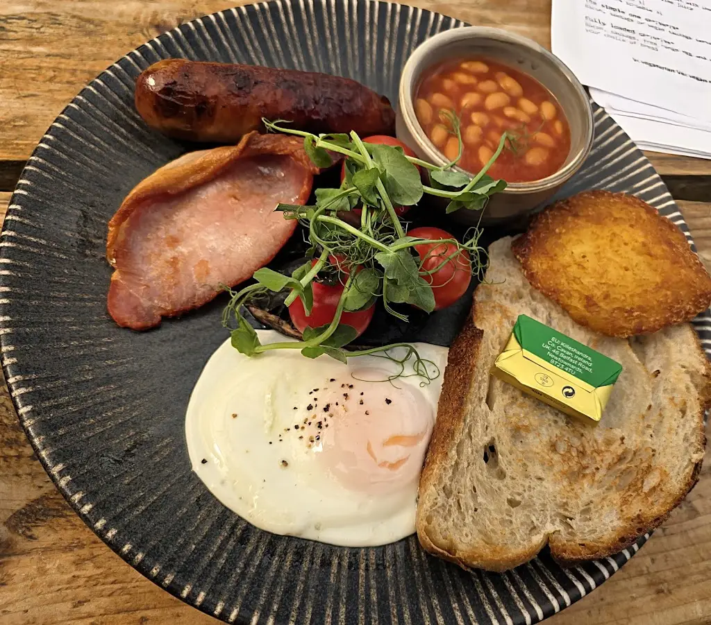 Okapi Kitchen_Blaby_slider_image_3