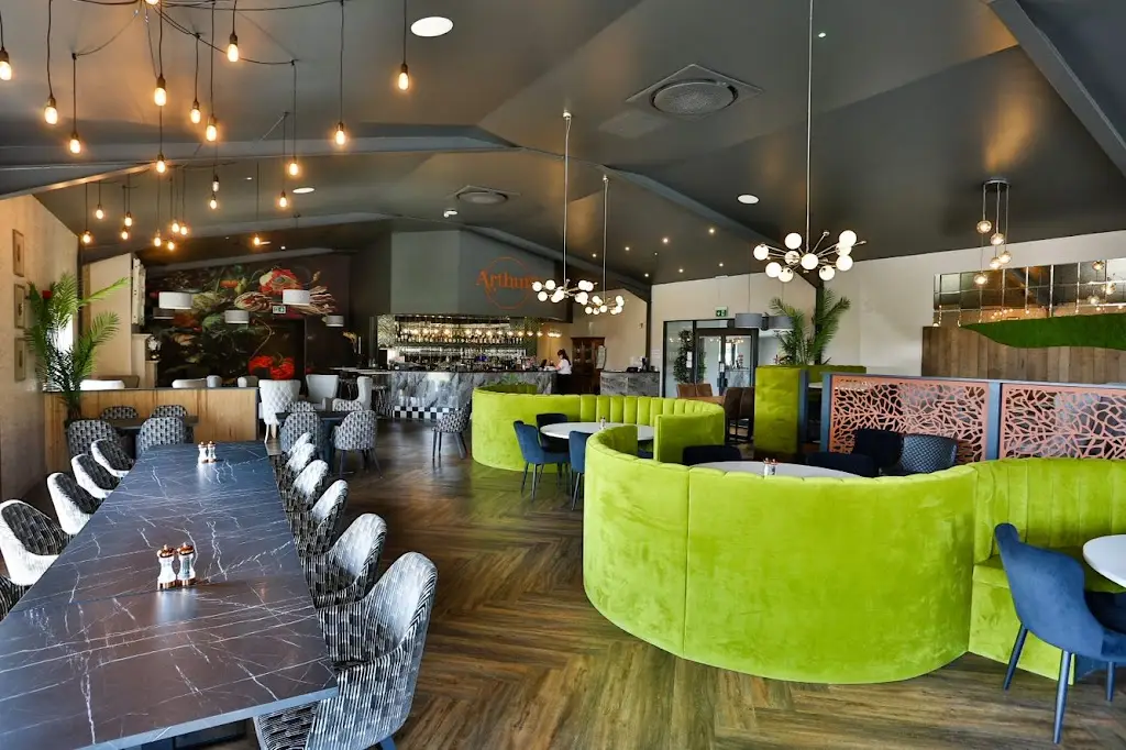 Arthurs Restaurant & Bar_Llanidloes_slider_image_1