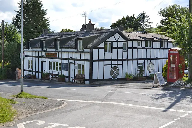 Mid Wales Inn & Restaurant_Llanidloes_slider_image_1