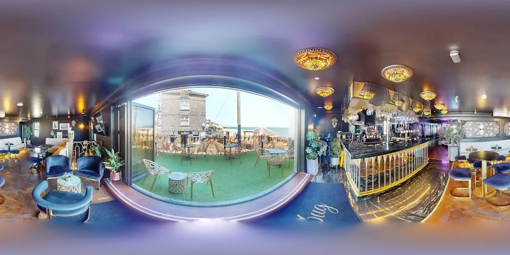 Jitterbug_New Quay_slider_image_2