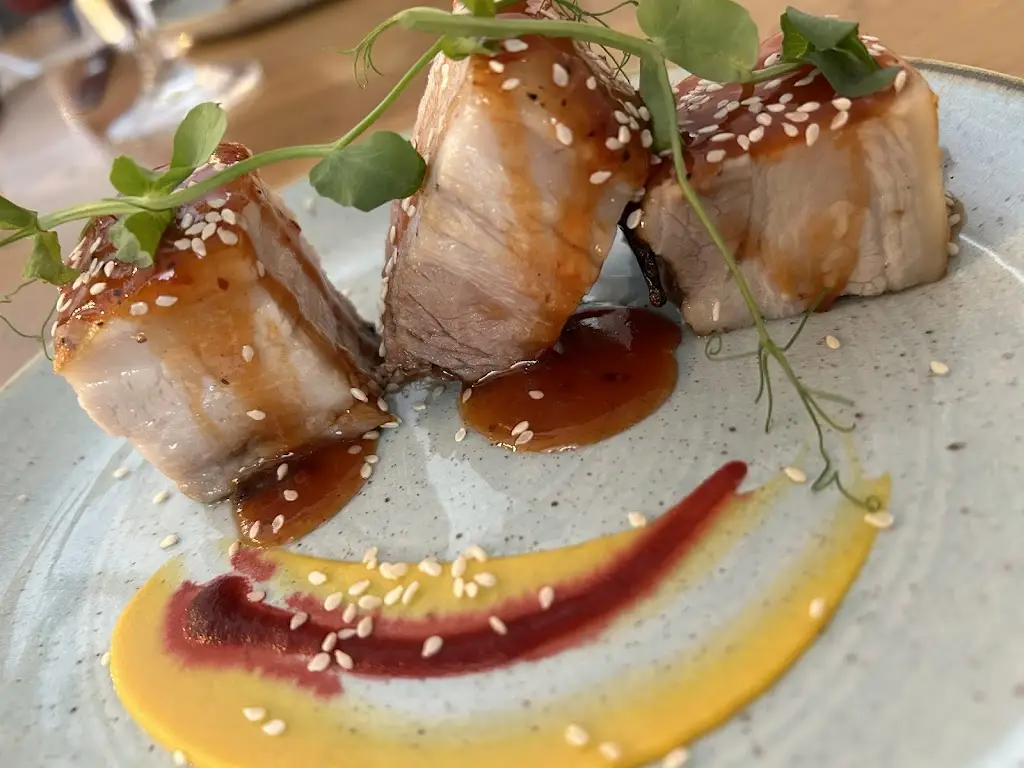 Natalie Ellis_The Loft_Neath Port Talbot_recensione