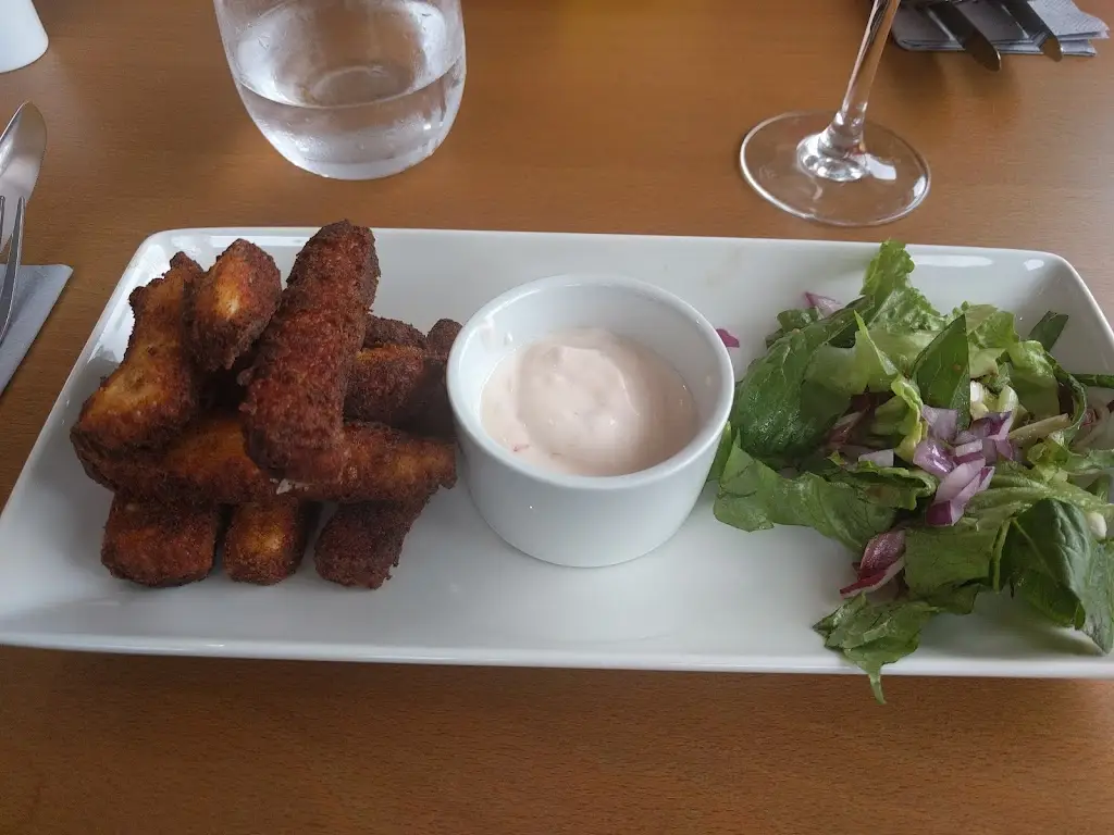 mark humphreys_The Loft_Neath Port Talbot_recensione