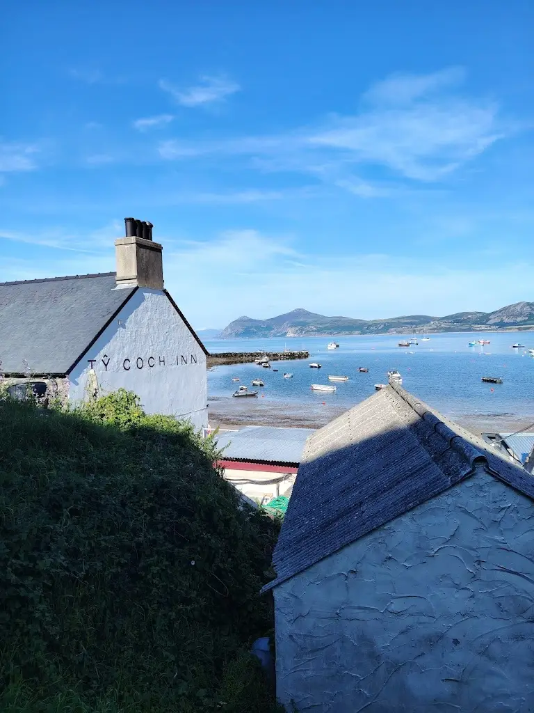 AlexDreamer_Tŷ Coch Inn_Nefyn_review