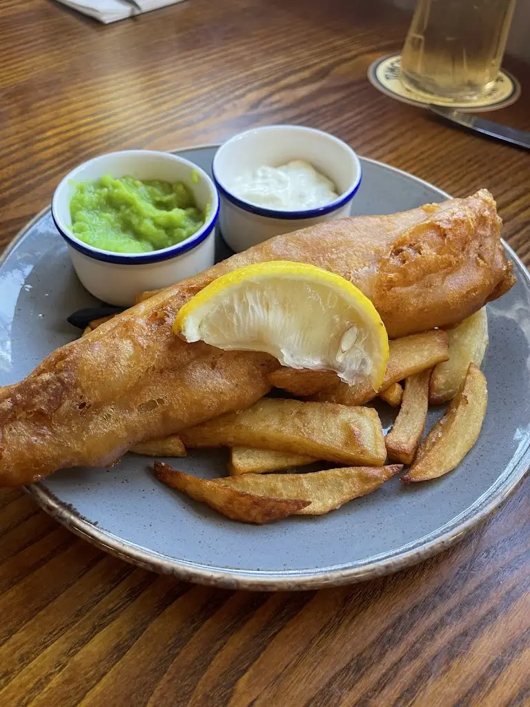 Nigel Lewis_Boot Inn_Northop_review