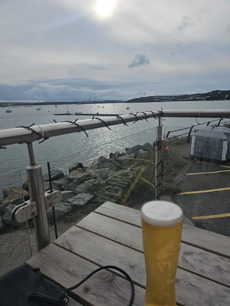 Limara Church_The Galley - Neyland Yacht Club_Neyland_review