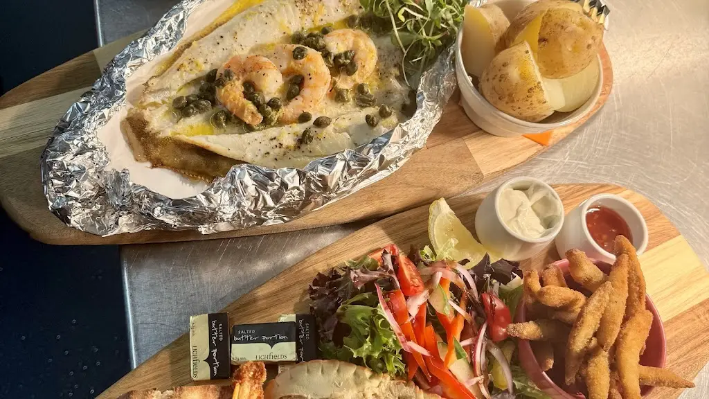 The Galley - Neyland Yacht Club_Neyland_slider_image_2