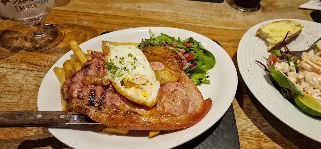 Mat Smith_The Alumchine Restaurant_Neyland_review