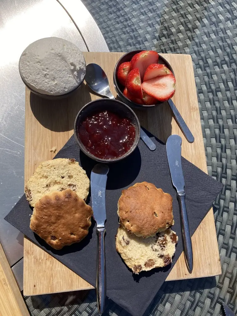 Michelle Pyle_The Mill Cafe and Bar_Newcastle Emlyn_review