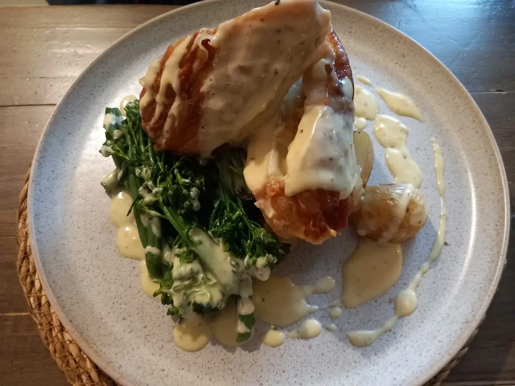 Tafarn Y Coopers Arms_Newcastle Emlyn_slider_image_2