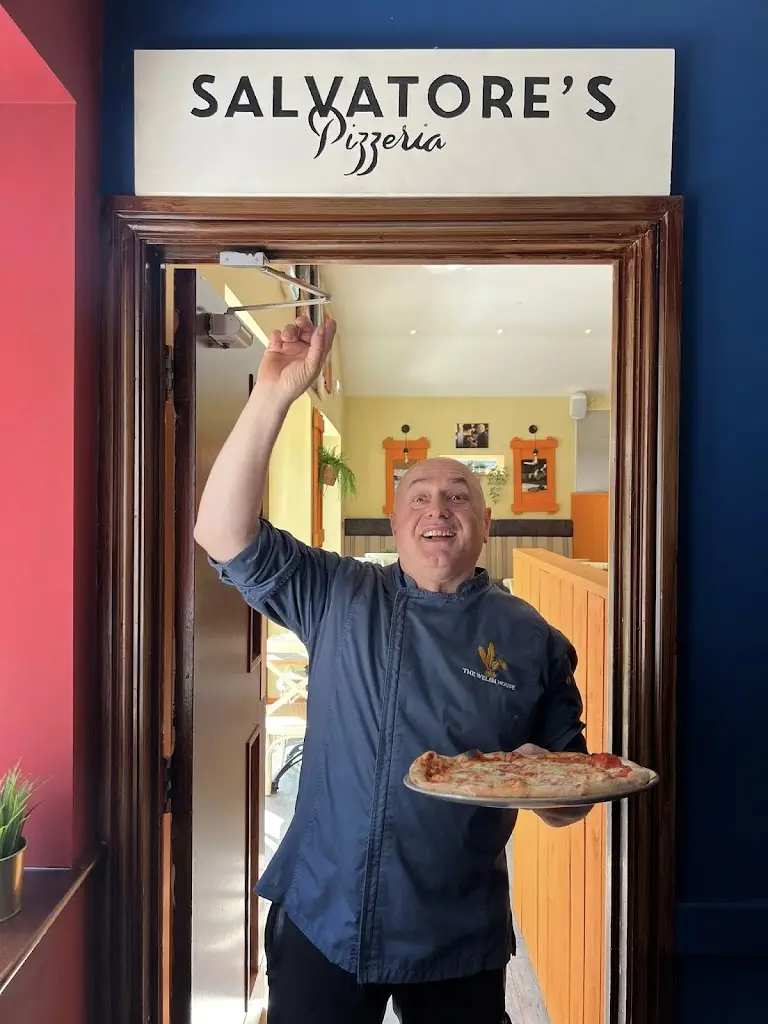 Salvatore's Pizzeria Penclawdd_Pen-clawdd_slider_image_3