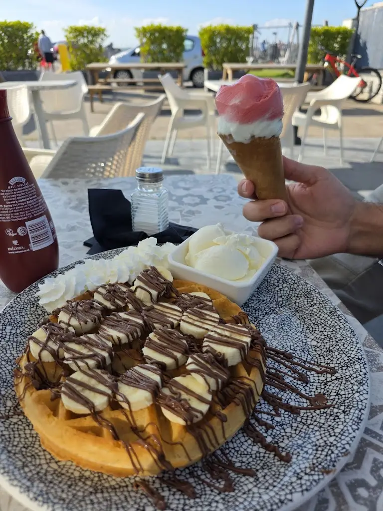 Menu_GG’s_Pen-clawdd_image_5