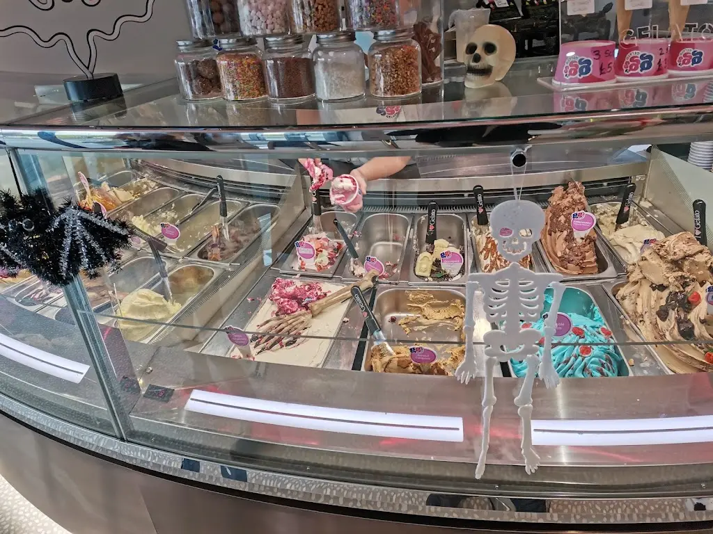 GG’s_Pen-clawdd_slider_image_1