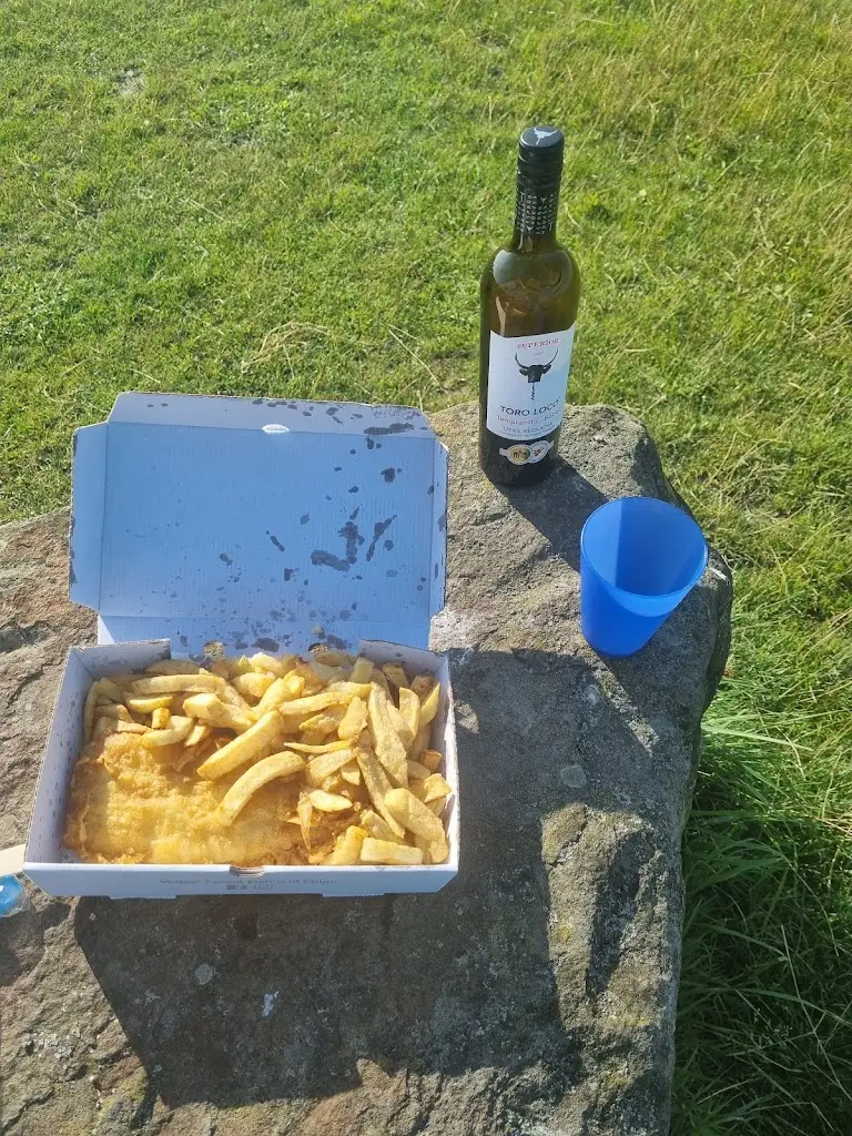 Menu_The Roma Fish Bar_Pen-clawdd_image_6