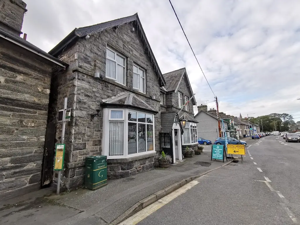 Jeffrey Soley_The Griffin Hotel Ltd_Penrhyndeudraeth_review