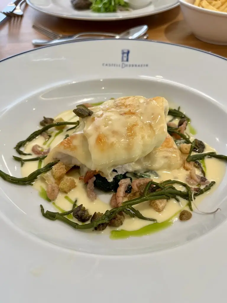 Castell Deudraeth Brasserie_Penrhyndeudraeth_slider_image_2