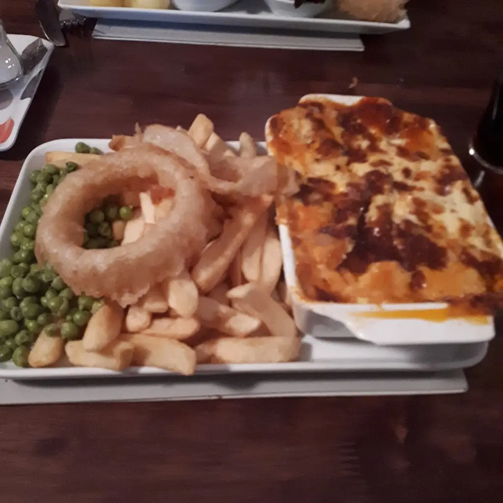 Menu_The Belle Vue Tredegar_New Tredegar_image_3