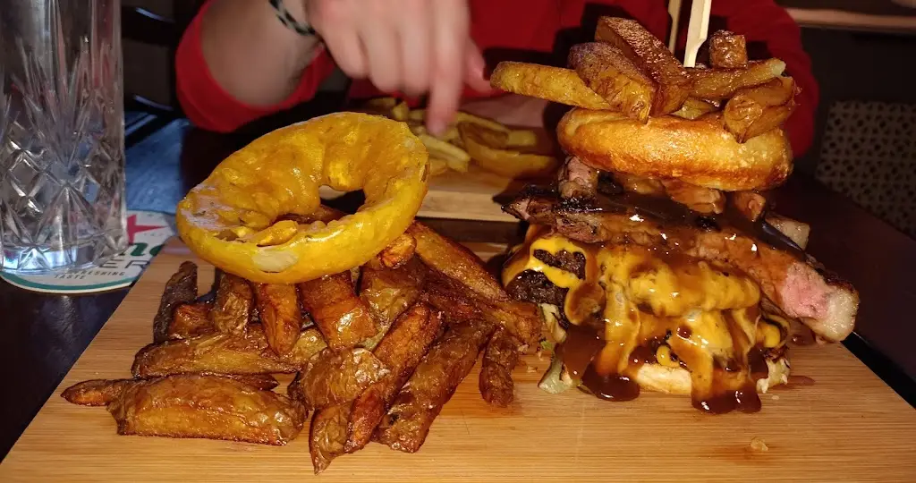 Menu_The Belle Vue Tredegar_New Tredegar_image_5