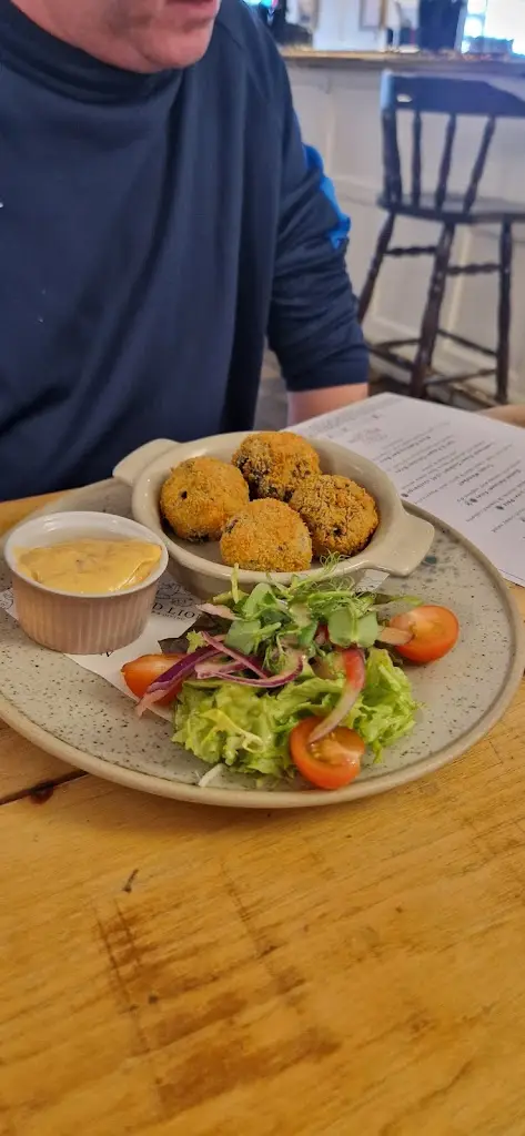 Emma Broster_The Red Lion Restaurant Penyffordd_Penyffordd_review