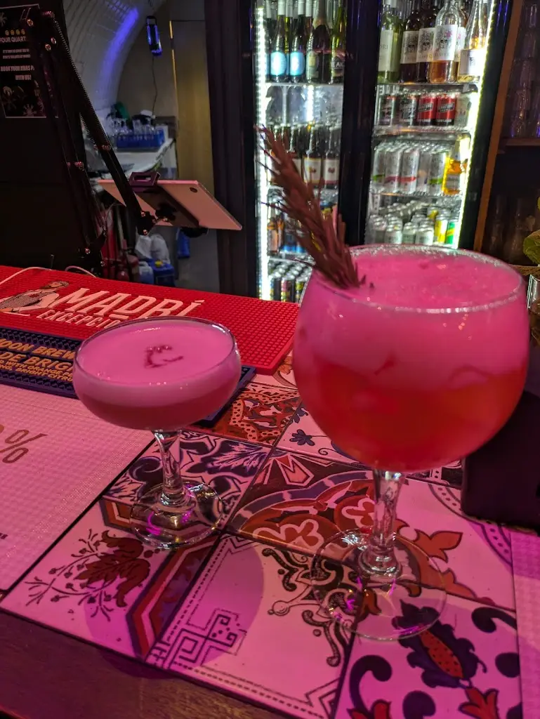 Ajibola Okubanjo_Bar Douro London Bridge_Merthyr Tydfil County Borough_review