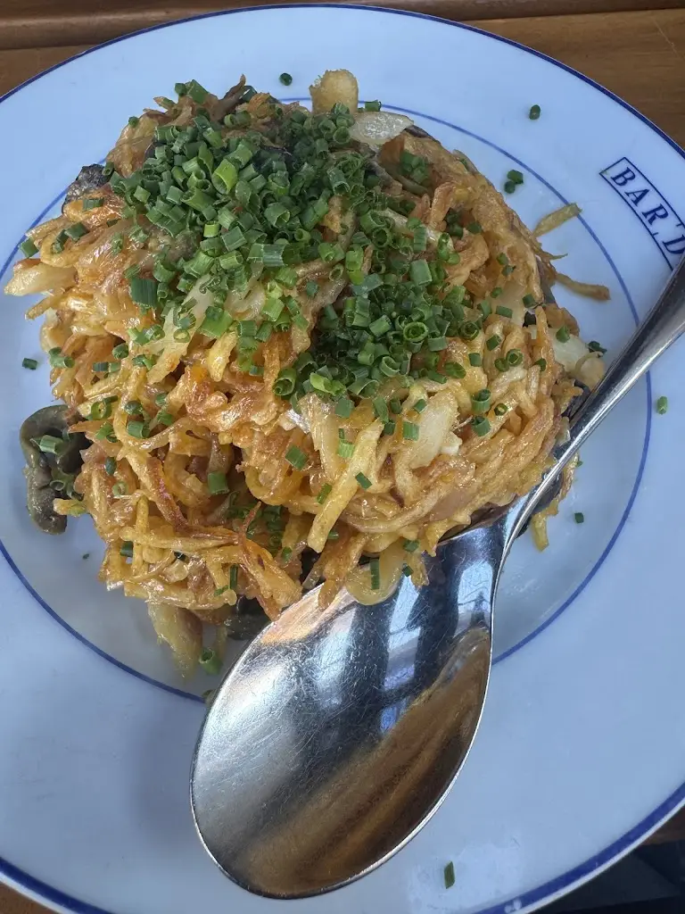 Gustavo Lourenco_Bar Douro London Bridge_Merthyr Tydfil County Borough_review