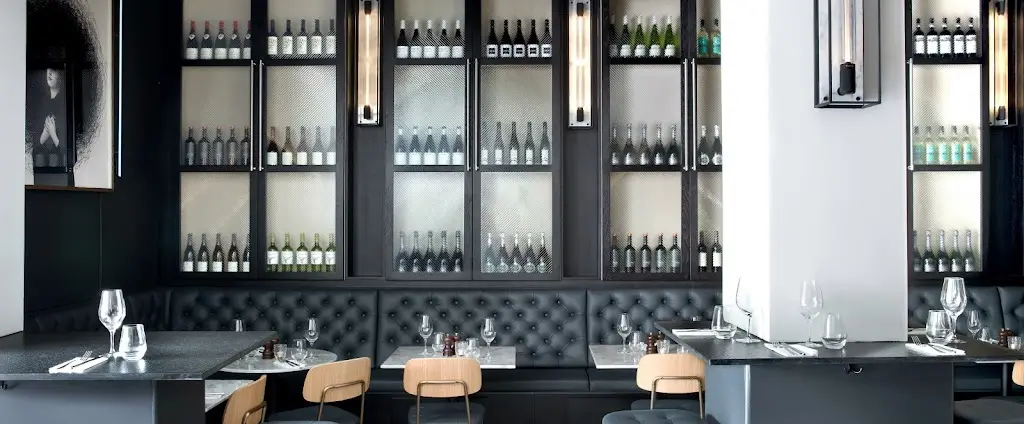 Arthur Hooper's restaurant in Merthyr Tydfil County Borough